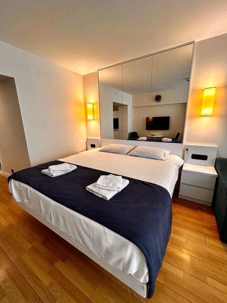Apartment Twin Towers David Batumi Eksteriør bilde
