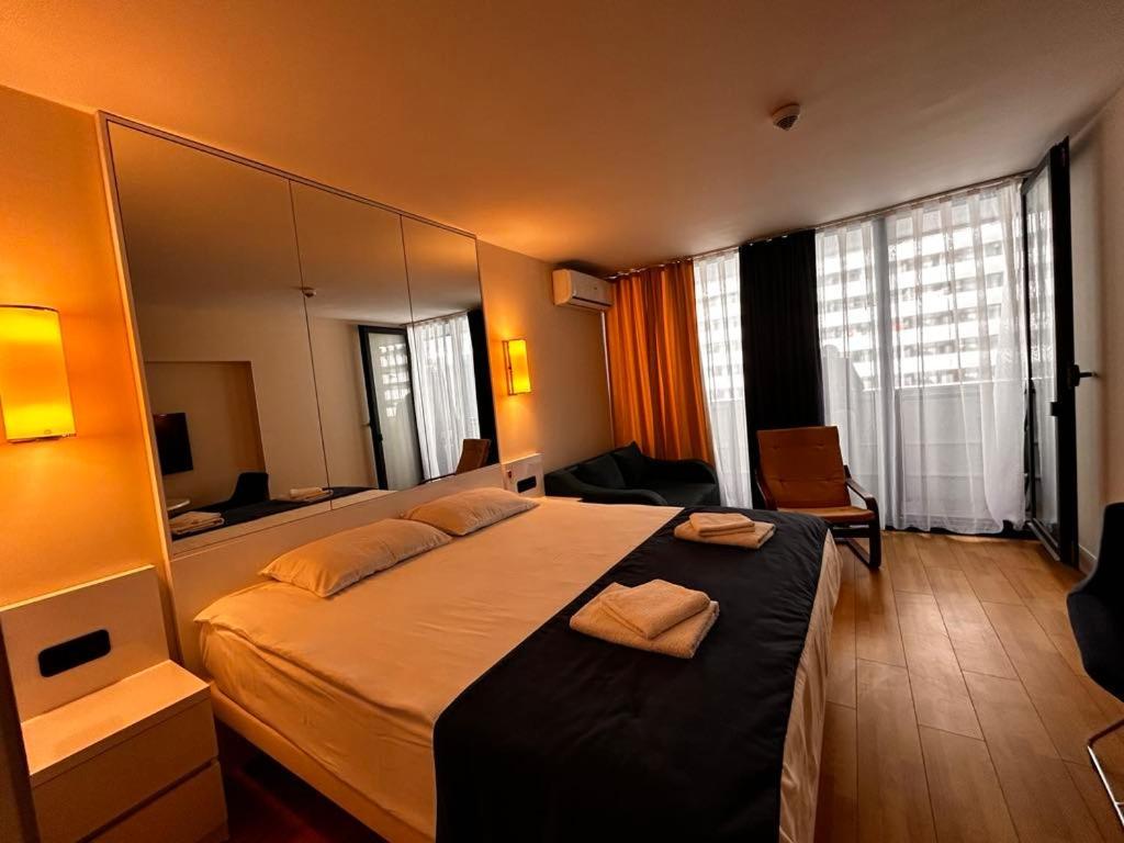 Apartment Twin Towers David Batumi Eksteriør bilde